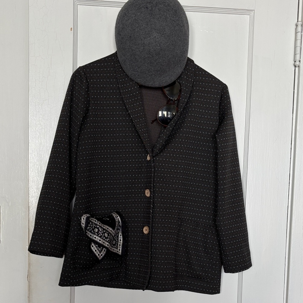 Vintage Deep Green Blazer (flecks of grey and burnt orange) with wooden buttons
